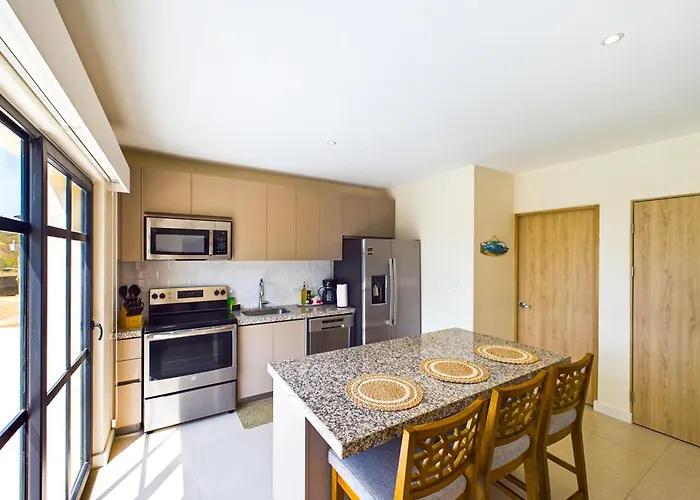 Apartamento Seaside Escape At Catalinas *