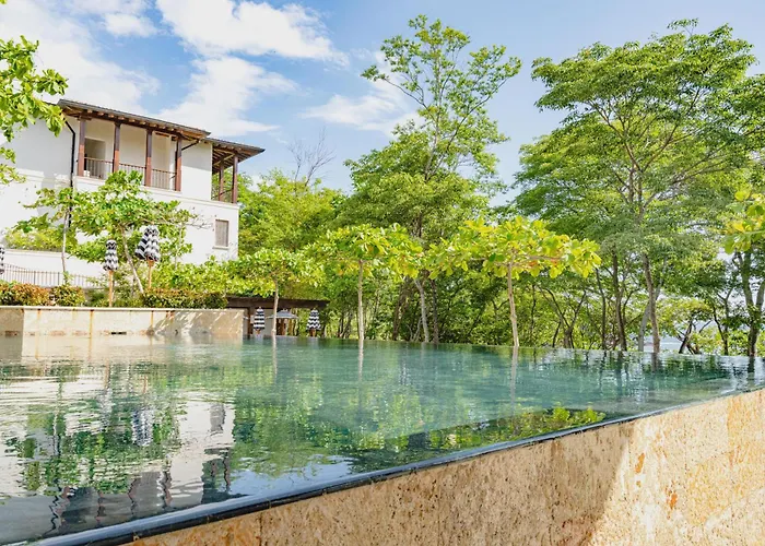 Seaside Escape At Catalinas